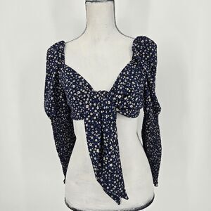 Love Tree Floral Tie Front Crop top Medium